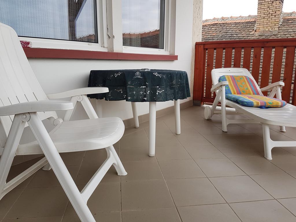 Jancsi Es Juliska Vendeghaz Hotel Abaujszanto Exterior photo